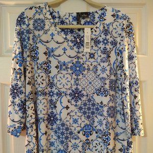 New Directions Tunic Top - NWT - Size Med